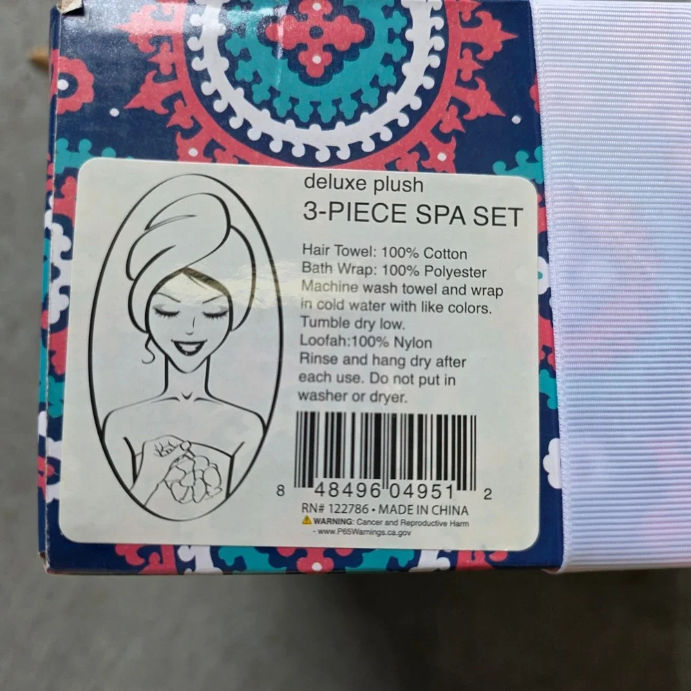 Deluxe‎ Plush 3-Piece Spa Set Blue Mandala Towel Wrap Hair Twist Loofah New